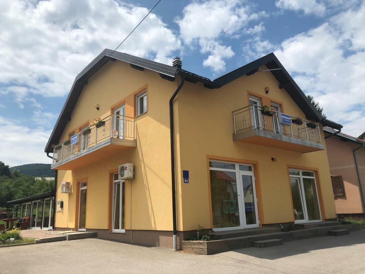 Apartment & Rooms Thomas Korenica Exterior foto